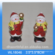 Muñeco de nieve popular de cerámica para la decoración de la Navidad